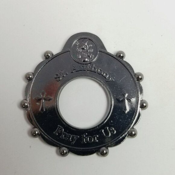 Vintage Saint Anthony Pray For Us Medallion, with Scrap of Fabric Relic - Picture 3 of 6